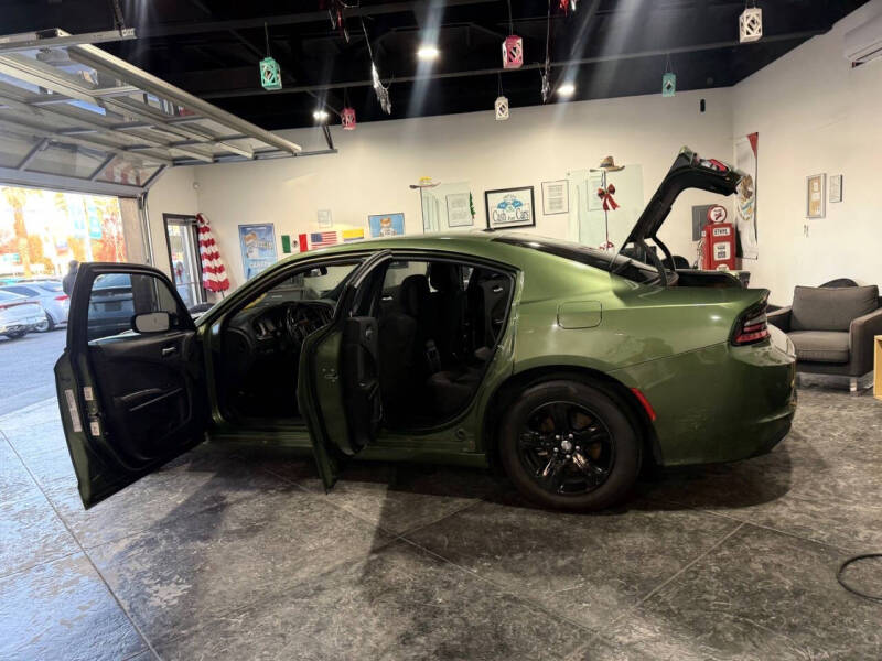 2021 Dodge Charger SXT