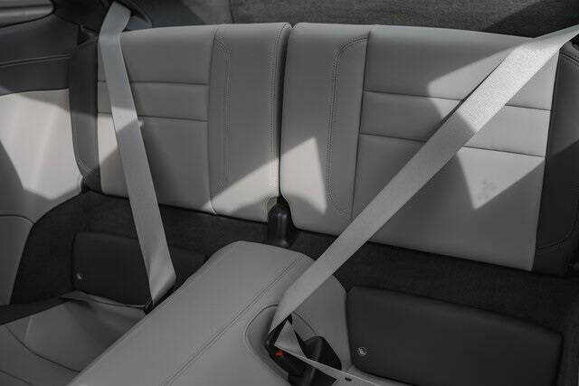 2025 Porsche 911 Carrera