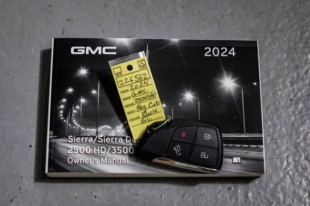 2024 GMC Sierra 2500HD Pro