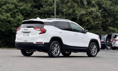 2024 GMC Terrain SLT