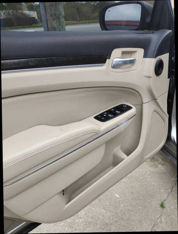 2014 Chrysler 300
