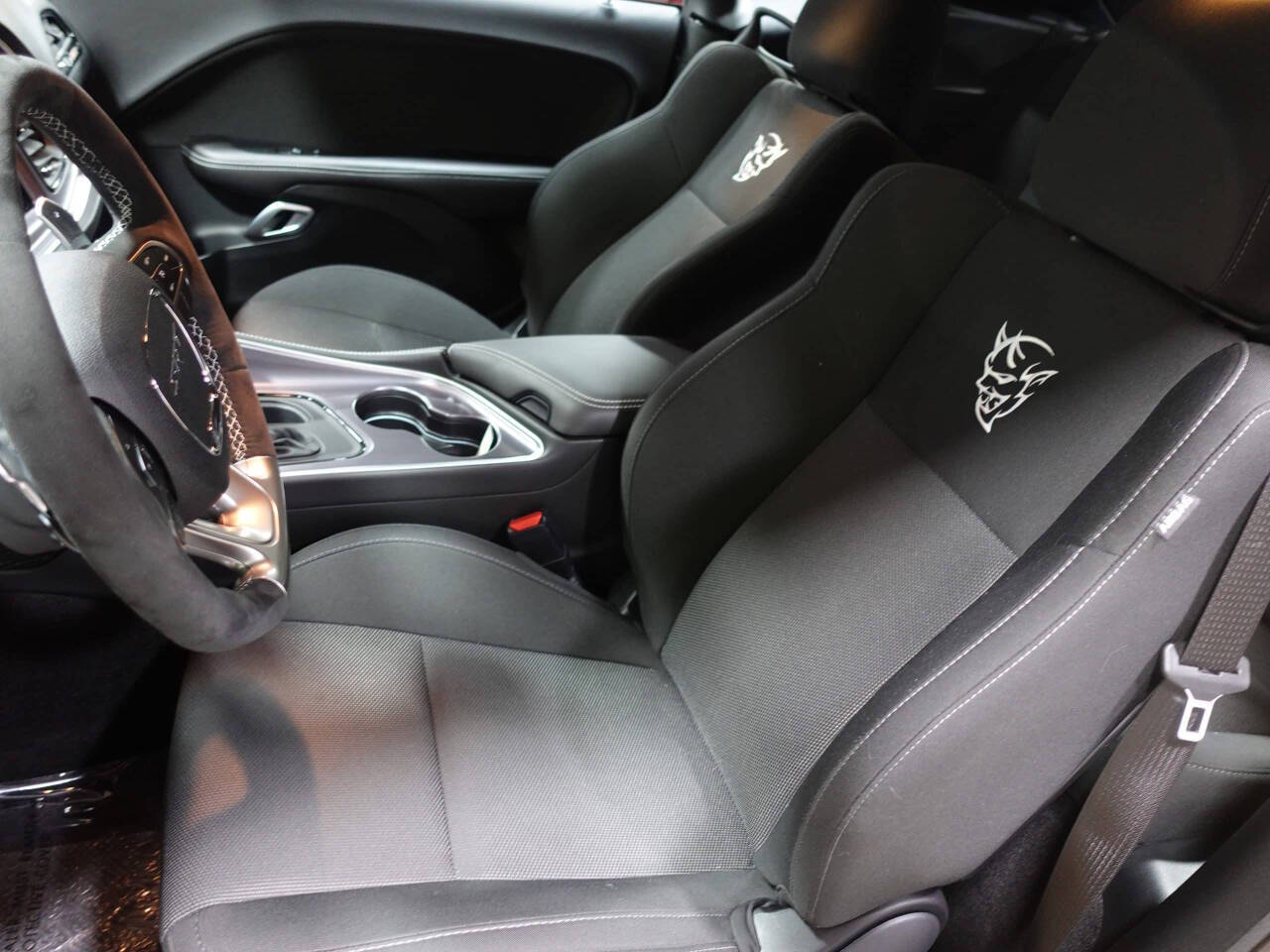2018 Dodge Challenger 43