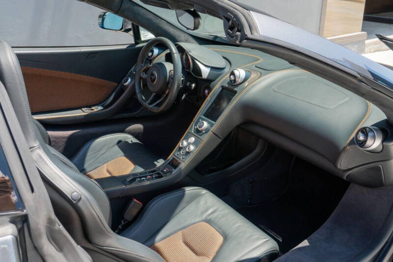 2014 McLaren MP4-12C Spider