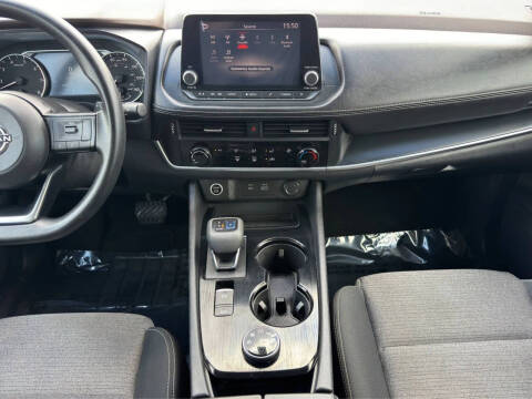 2022 Nissan Rogue S