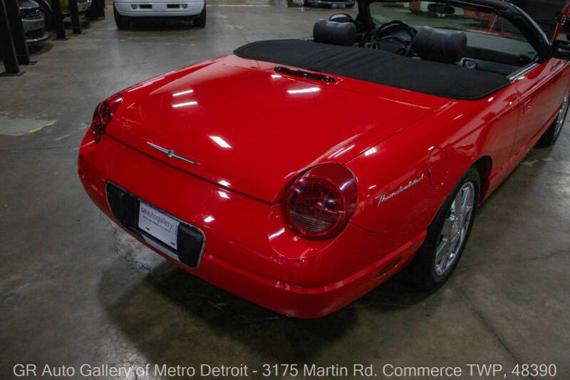 2002 Ford Thunderbird Deluxe