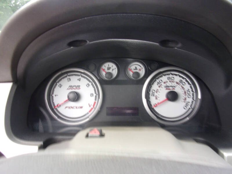 2010 Ford Focus SES