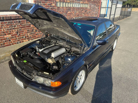 2000 BMW 7 Series 740iA