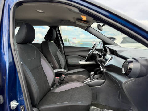 2020 Nissan Kicks SV