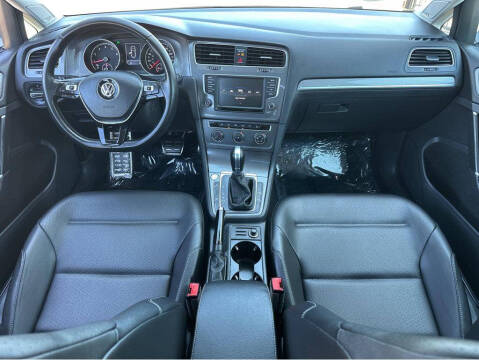 2017 Volkswagen Golf Alltrack TSI SEL 4Motion