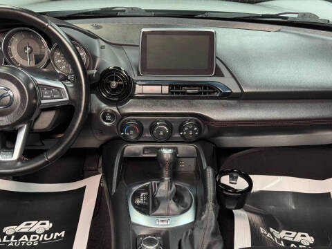 2016 Mazda MX-5 Miata Club