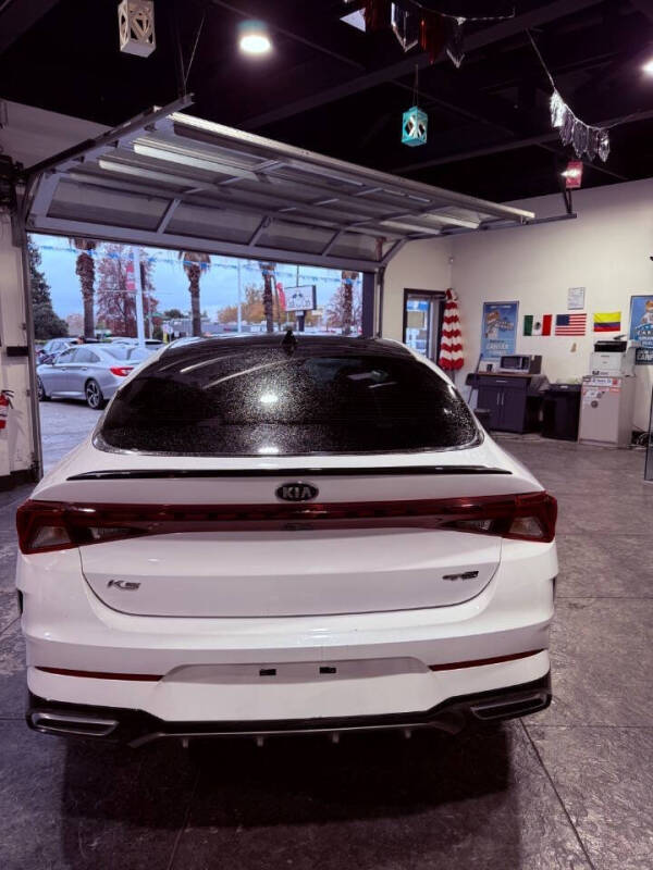 2021 Kia K5 GT-Line