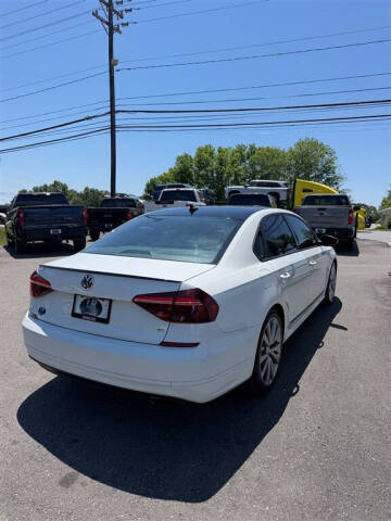 2018 Volkswagen Passat V6 GT