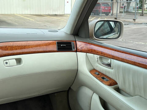 2005 Lexus LS 430