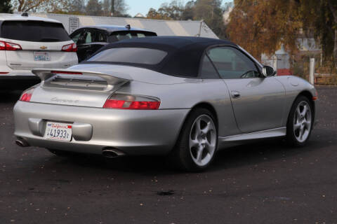 2003 Porsche 911 Carrera 4