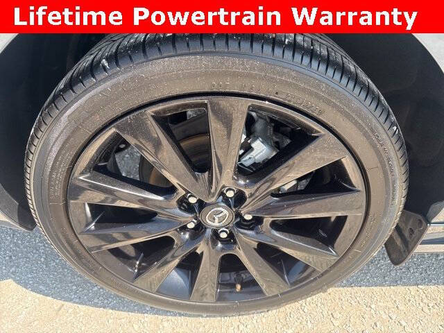 2024 Mazda Mazda3 Sedan 2.5 S Carbon Edition