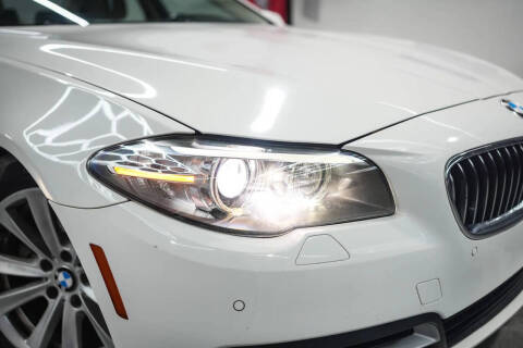 2015 BMW 5 Series 528i