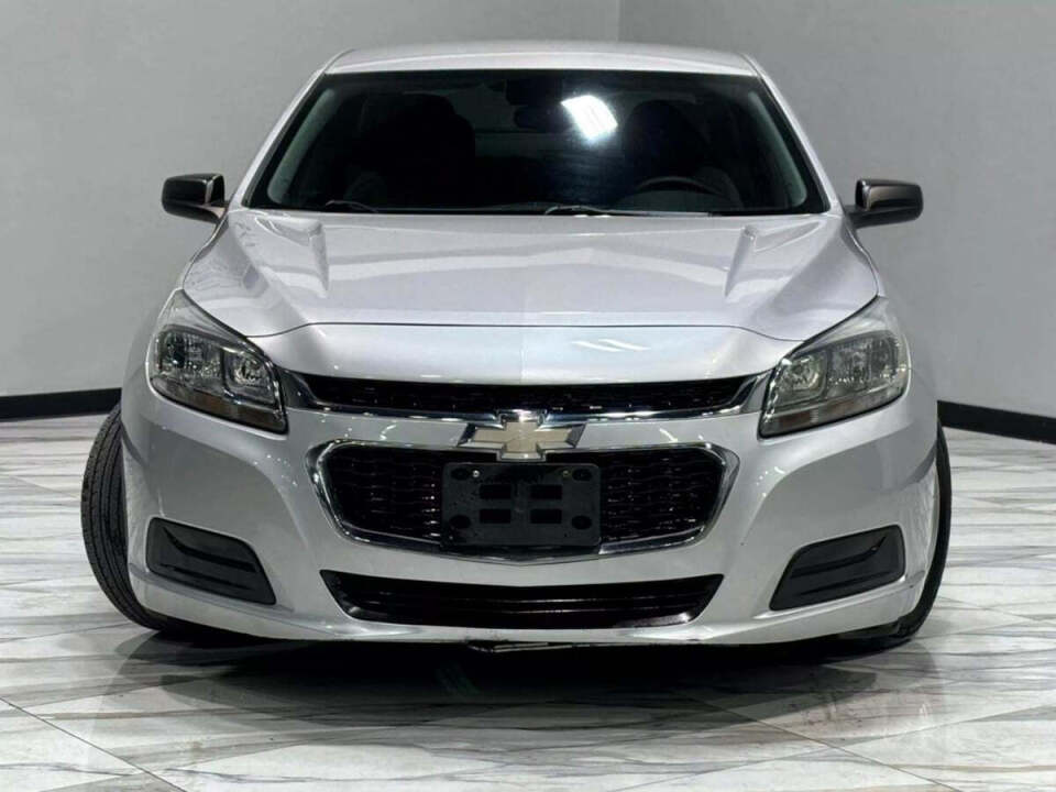 2015 Chevrolet Malibu for sale at IMD MOTORS, INC in Dallas, TX