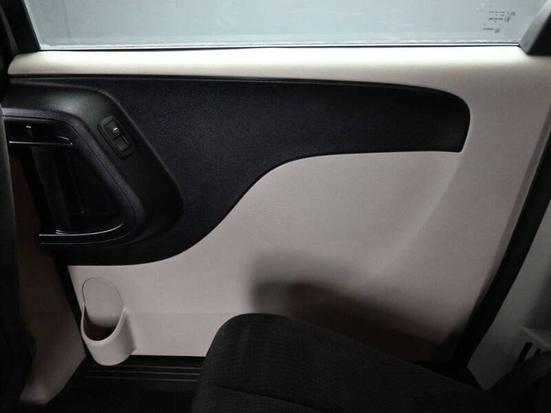 2016 Dodge Grand Caravan SE Plus