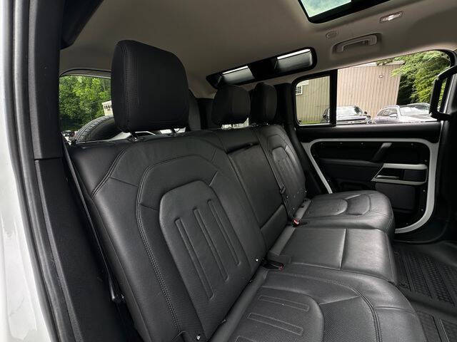 2022 Land Rover Defender 110 S