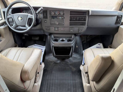 2018 Chevrolet Express 2500