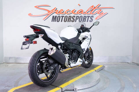 2023 Kawasaki Ninja 400 ABS