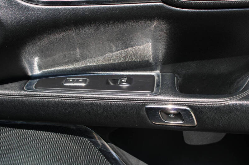 2018 Lincoln Continental Select