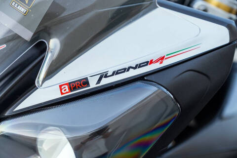 2015 Aprilia Tuono V4