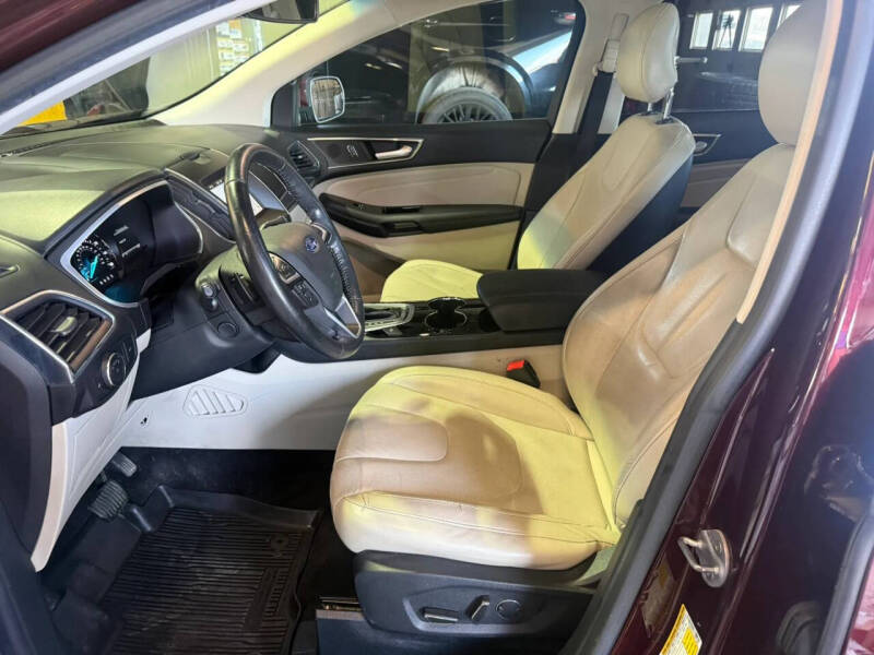 2018 Ford Edge Titanium