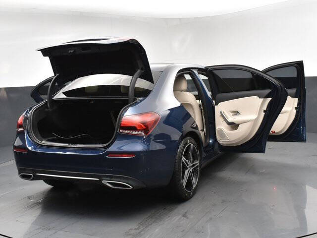 2022 Mercedes-Benz A-Class A 220 4MATIC