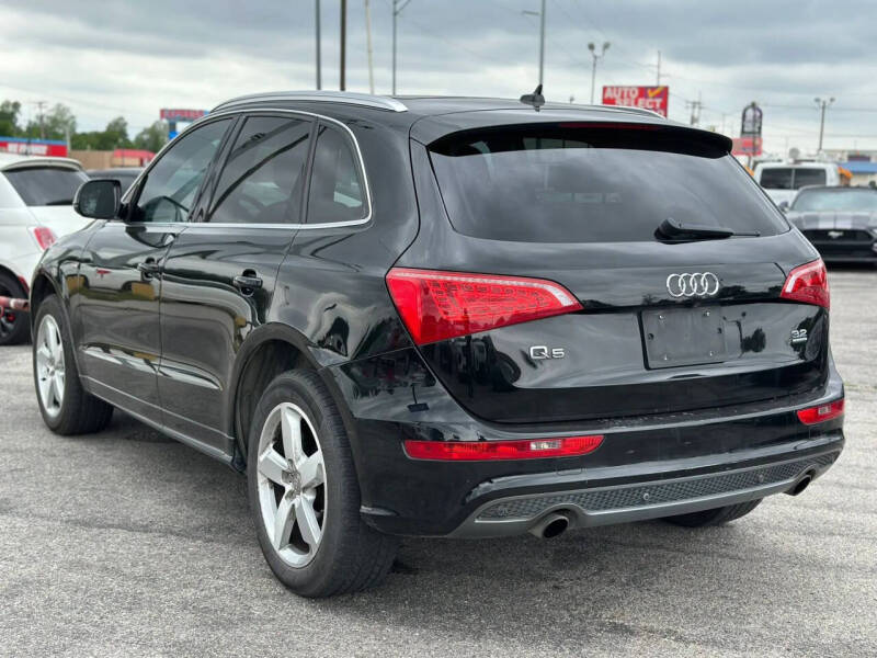 2012 Audi Q5 3.2 quattro Premium Plus