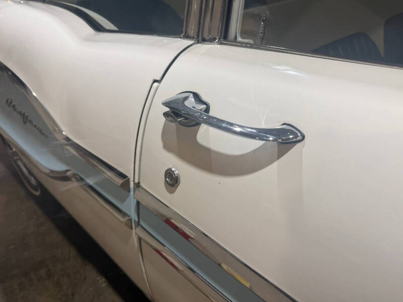 1958 Pontiac Chieftain