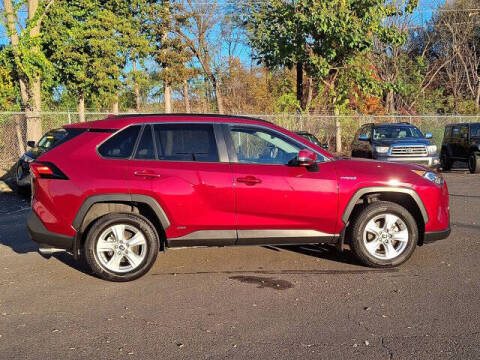 2021 Toyota RAV4 Hybrid XLE