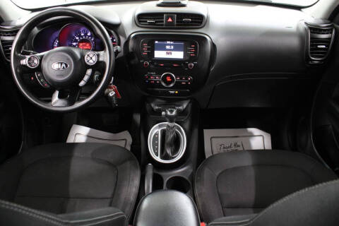 2017 Kia Soul +