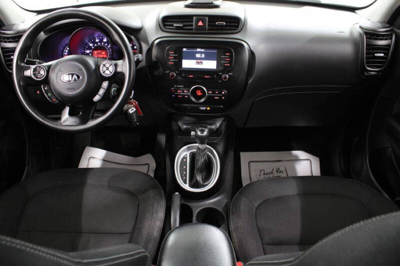 2017 Kia Soul +