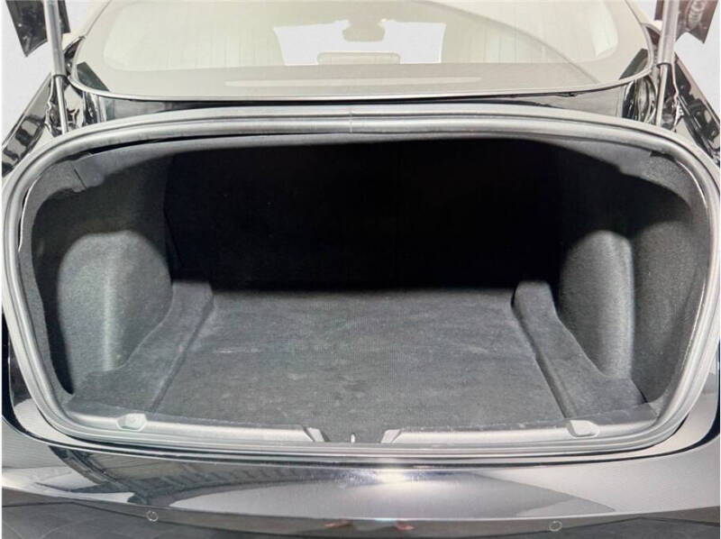 2018 Tesla Model 3 Performance