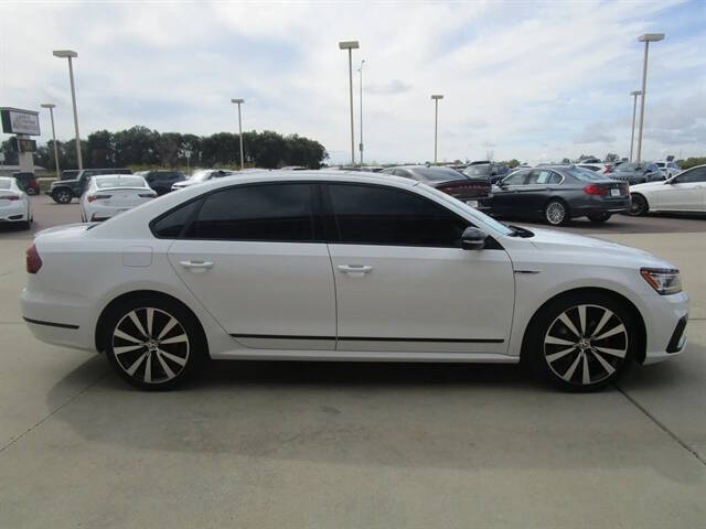 2018 Volkswagen Passat V6 GT