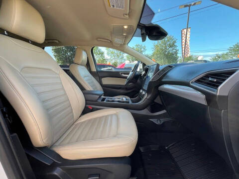 2021 Ford Edge SEL