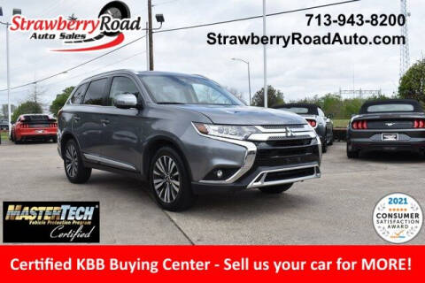 2020 Mitsubishi Outlander for sale at Strawberry Road Auto Sales in Pasadena TX