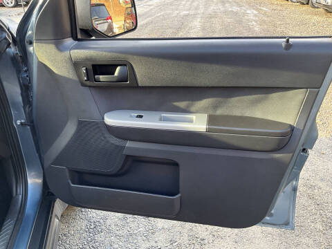 2011 Ford Escape XLT