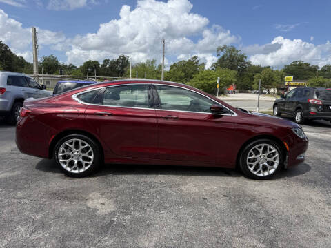 2015 Chrysler 200 C