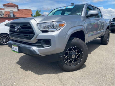 2017 Toyota Tacoma for sale at MADERA CAR CONNECTION in Madera CA