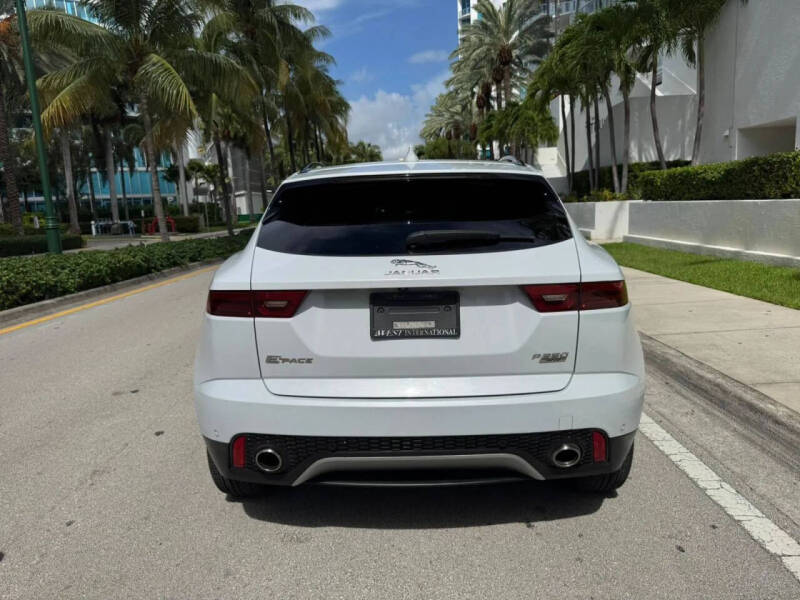 2019 Jaguar E-PACE P250 SE