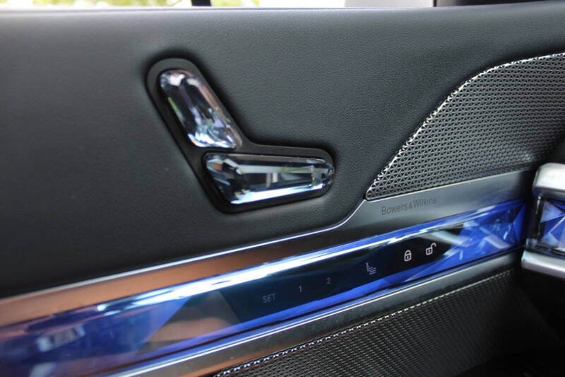 2024 BMW 7 Series 740i xDrive