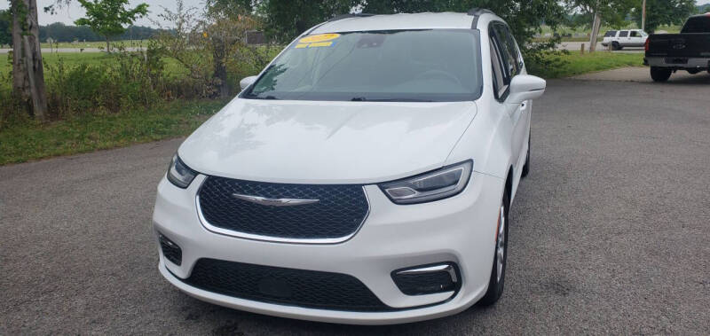 2022 Chrysler Pacifica Touring L