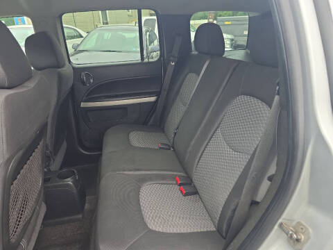 2011 Chevrolet HHR LS