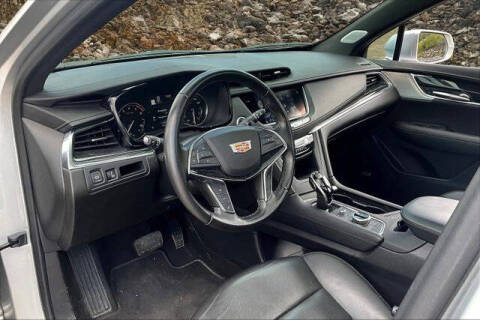 2020 Cadillac XT5 Premium Luxury