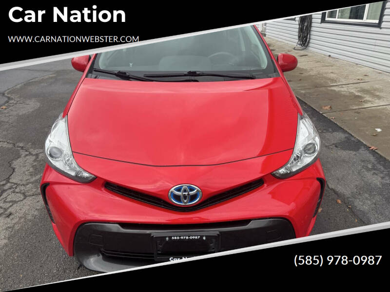 2016 Toyota Prius v Five