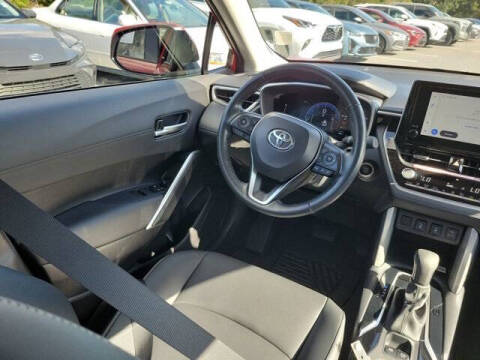 2023 Toyota Corolla Cross XLE