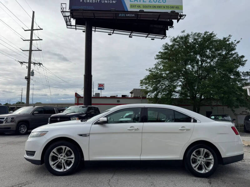 2013 Ford Taurus SEL