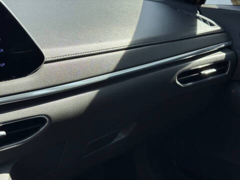 2020 Hyundai Sonata SEL Plus